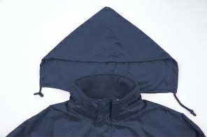 襟内に収納できるフード