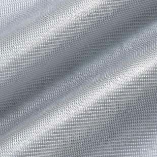 裏地に蓄積素材のサーモトロンを使用