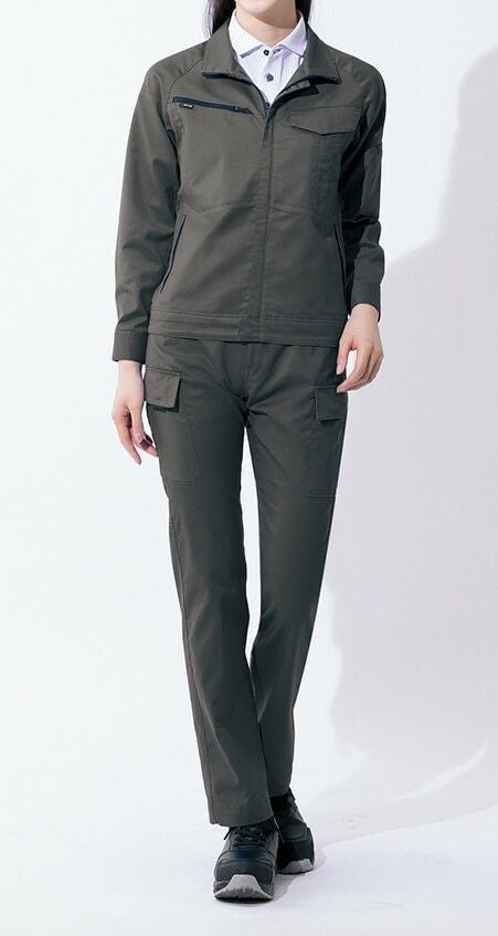 女性