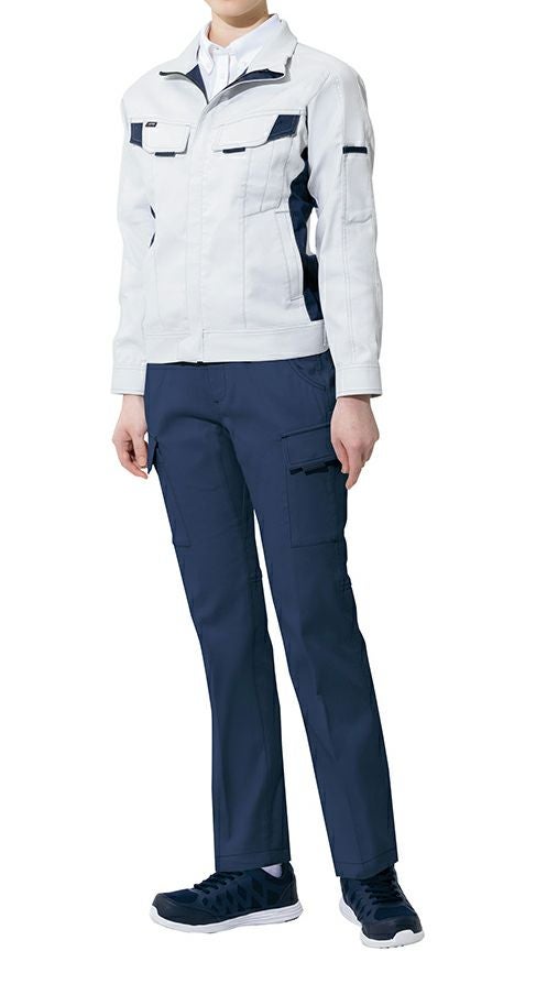 女性