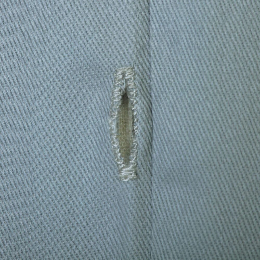 空気抜き穴