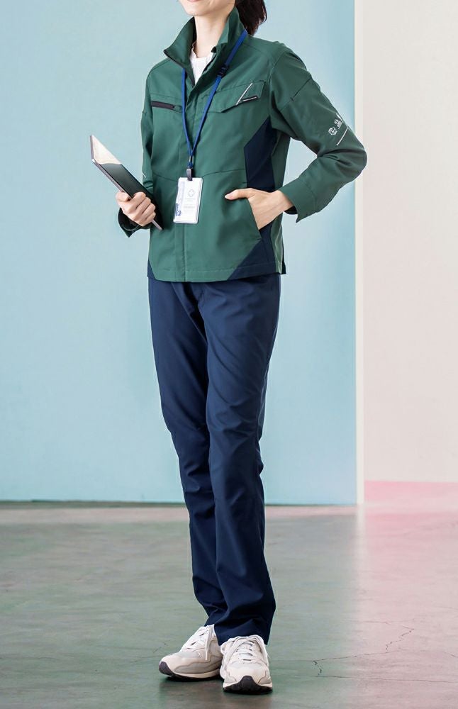 女性