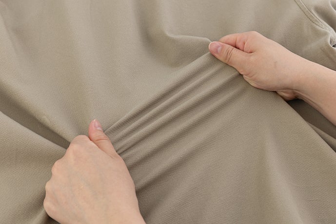 動きやすい2WAYストレッチ。