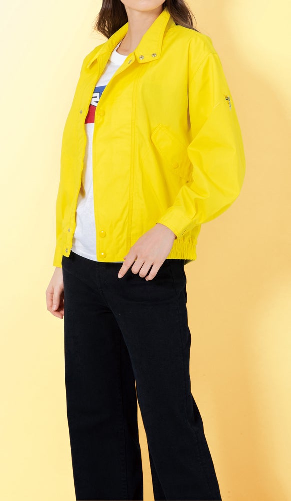 女性