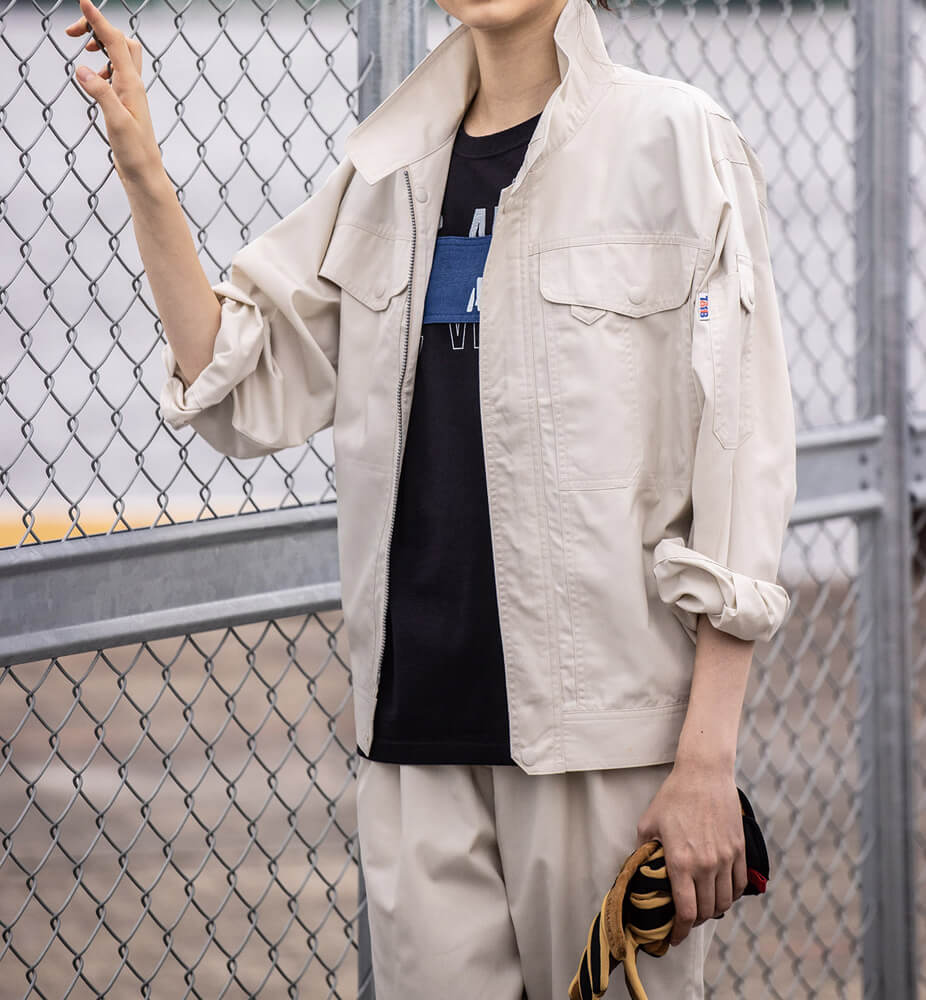 女性