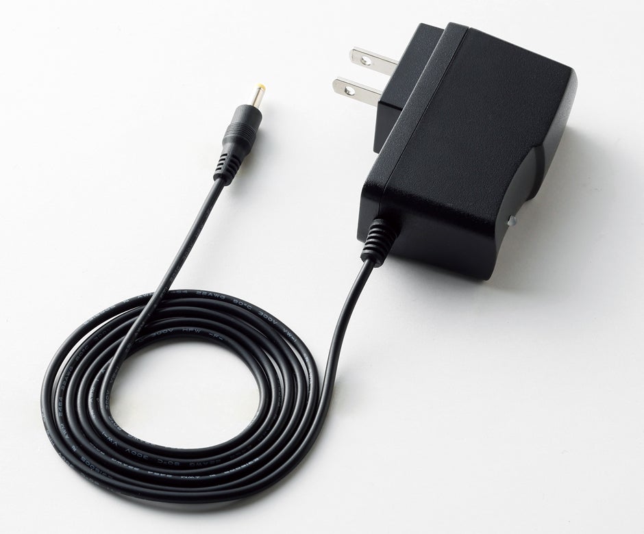 AC充電用アダプター