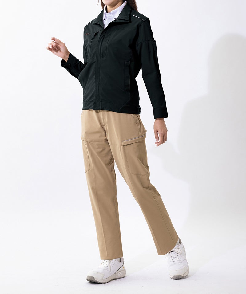 女性
