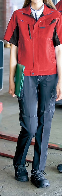 女性