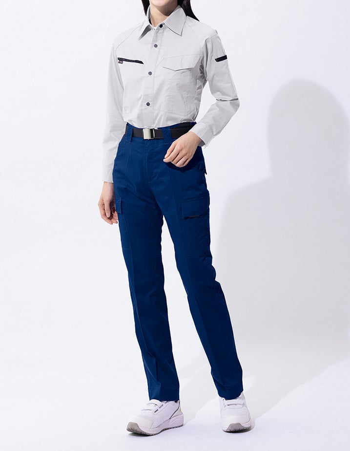 女性