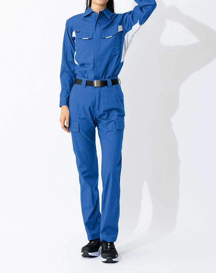 女性