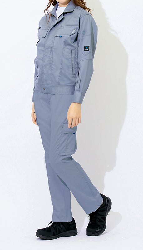 女性