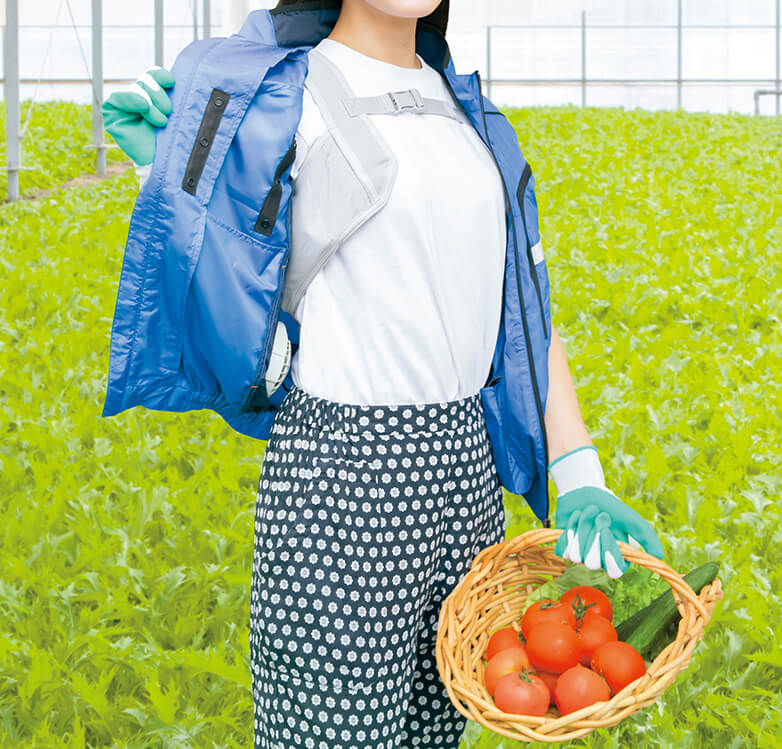 女性